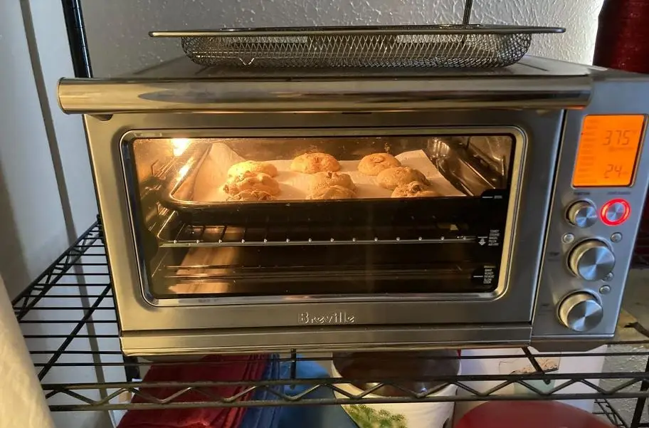 Breville Smart Oven Air Fryer - top best air fryer toaster oven
